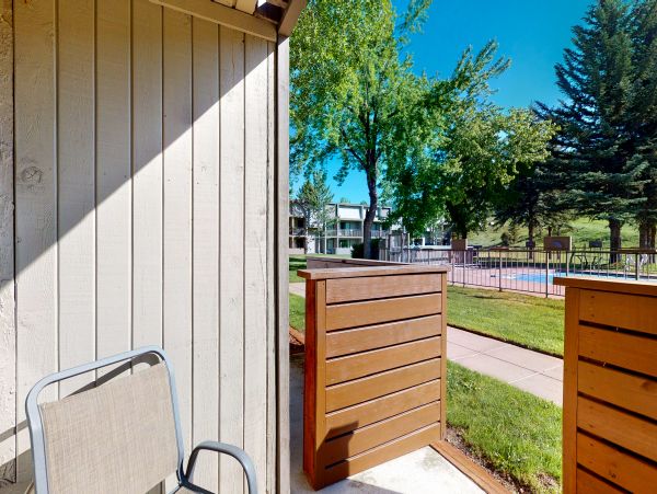 Aspen Home 950597