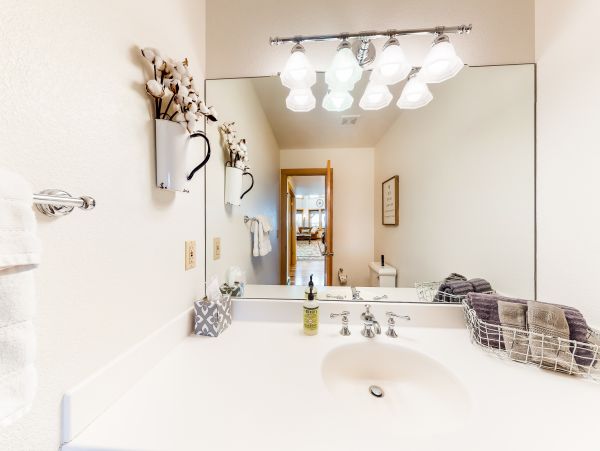 Aspen Home 950598