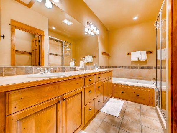 Steamboat Springs Home 950599