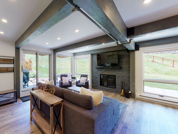 3 Bedroom Snowmass Ski In Ski Out Condo Sleeps 10
