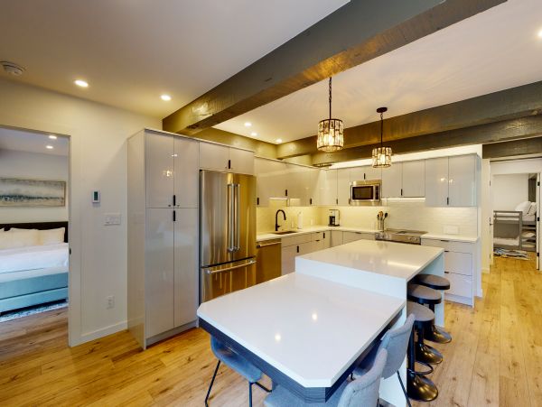 3 Bedroom Snowmass Ski In Ski Out Condo Sleeps 10