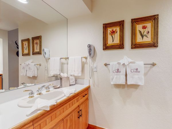 Beaver Creek Bachelor Gulch Condo 950603