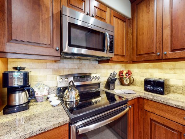 Beaver Creek Bachelor Gulch Condo 950619