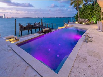 Six Bedroom Bay View Miami Vacation Villa Sleeps 12 Guests