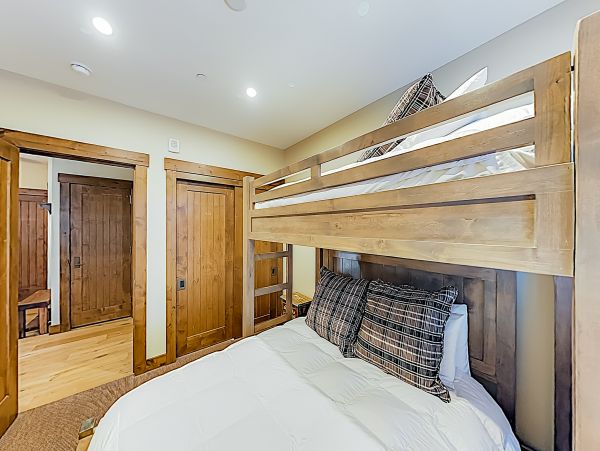 Breckenridge Condo 950623