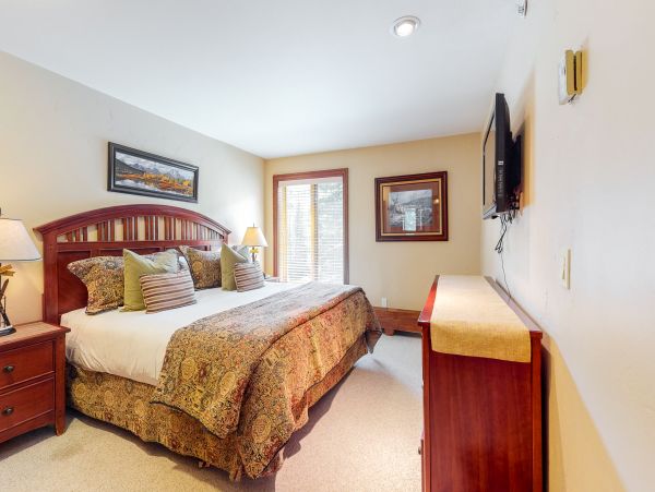 Vail Lionshead Condo 950625