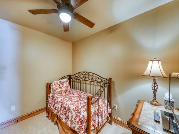 Three Bedroom Luxury Condo Sleeps 10 In Beaver Creek