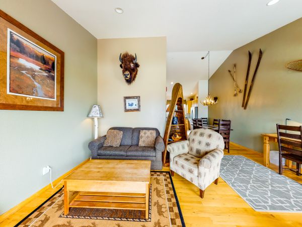 Silverthorne 3 Bedroom Sleeps 8 Vacation Townhome