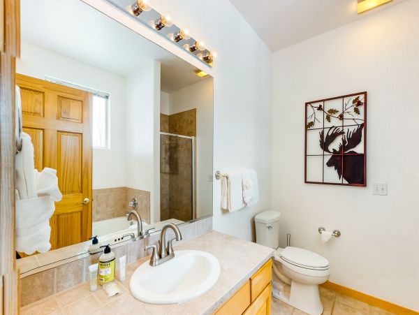 Silverthorne 3 Bedroom Sleeps 8 Vacation Townhome
