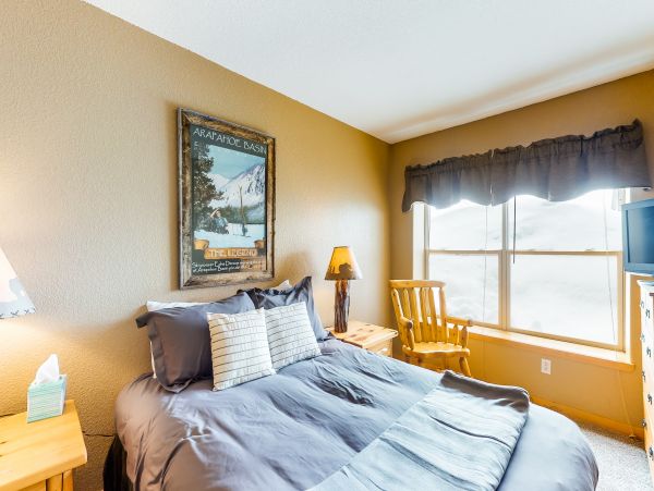Silverthorne 3 Bedroom Sleeps 8 Vacation Townhome