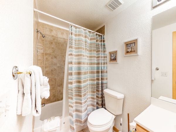 Silverthorne 3 Bedroom Sleeps 8 Vacation Townhome