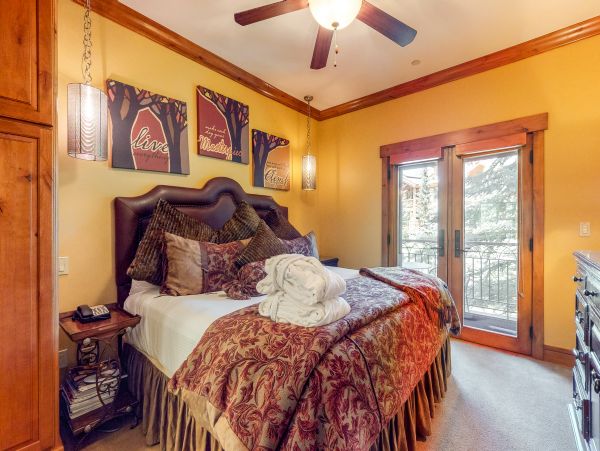 Beaver Creek Bachelor Gulch Condo 950645