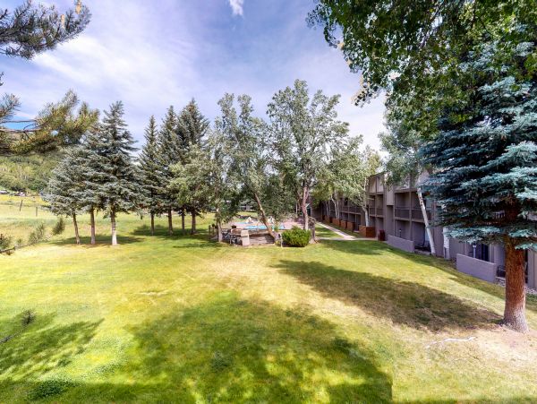 Aspen Home 950648
