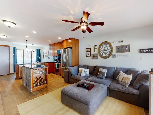 Breckenridge Home 950658