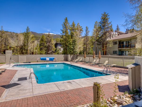Breckenridge Home 950658
