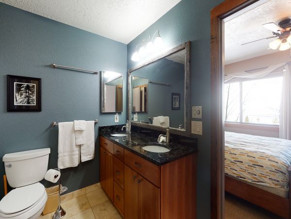 Breckenridge Home 950658