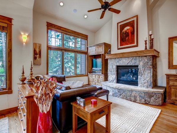 Breckenridge Home 950661