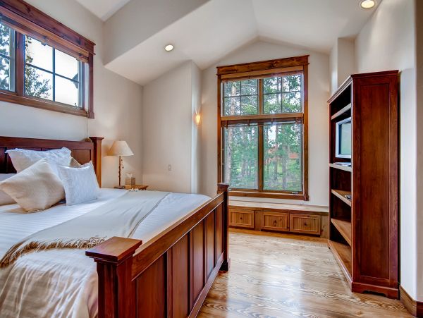 Breckenridge Home 950661