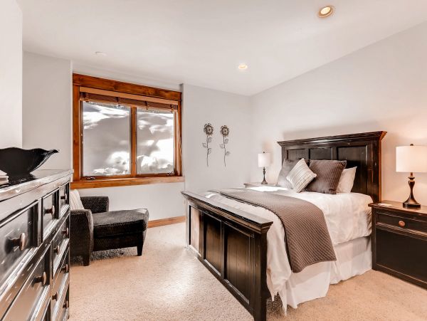 Breckenridge Home 950661