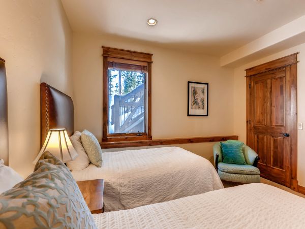 Breckenridge Home 950661