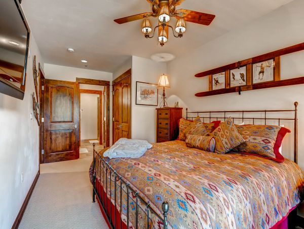 Breckenridge Condo 950668
