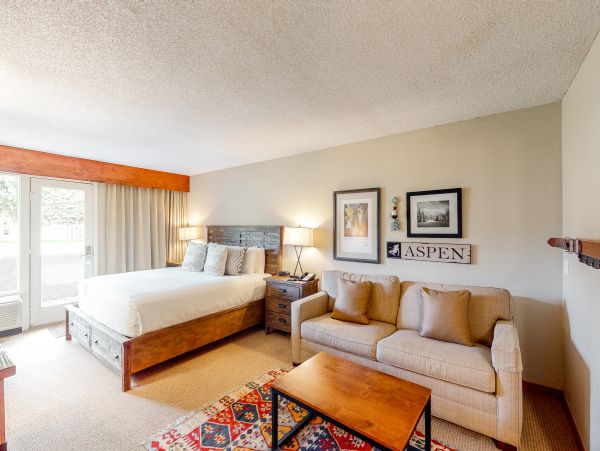 Aspen Home 950670