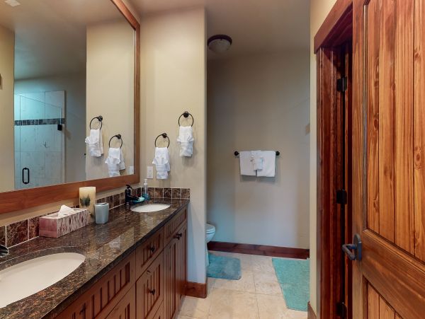 Breckenridge Home 950680