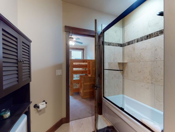 Breckenridge Home 950680