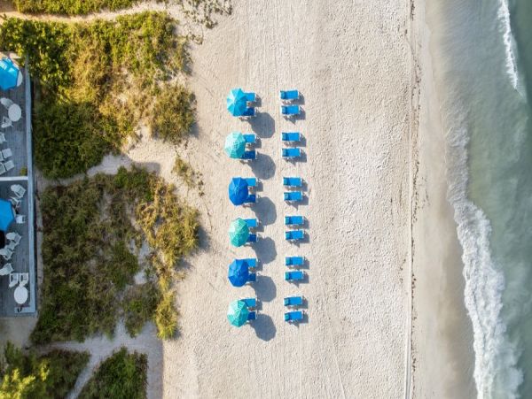 Luxury Holmes Beach Vacation Beach Condo Sleeps 6 Guests