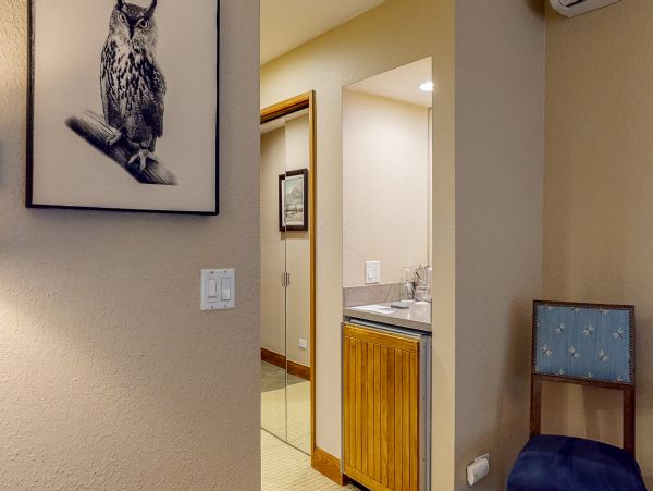 Beaver Creek Bachelor Gulch Condo 950682