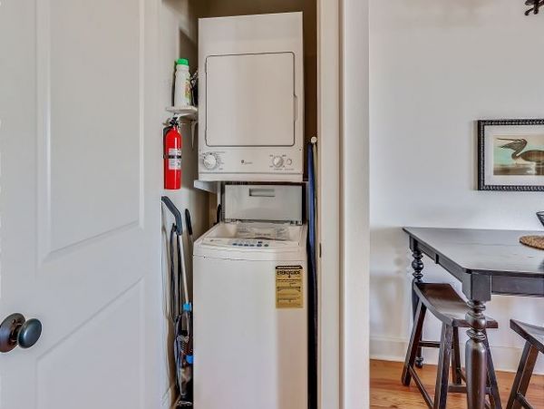 Two Bedroom Holmes Beach Vacation Condo Sleeps 6 Guests