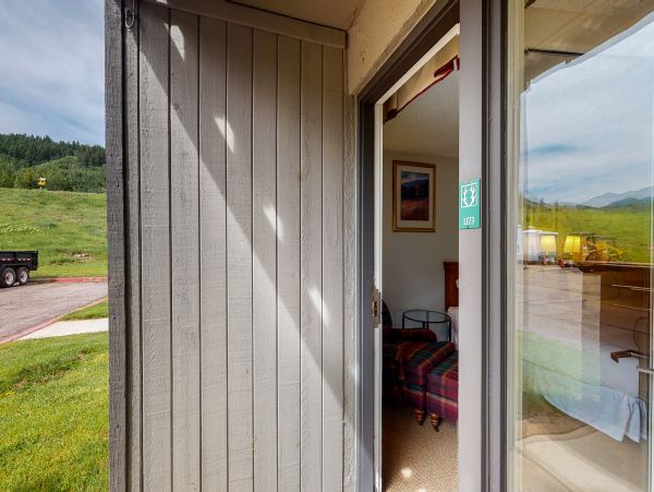 Aspen Home 950686