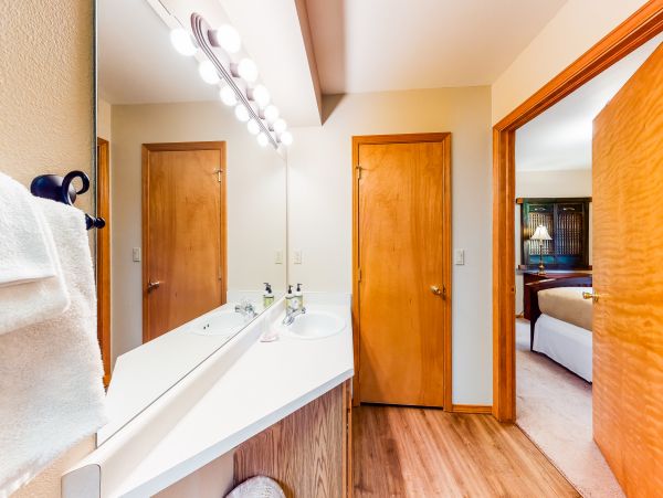 Aspen Home 950687