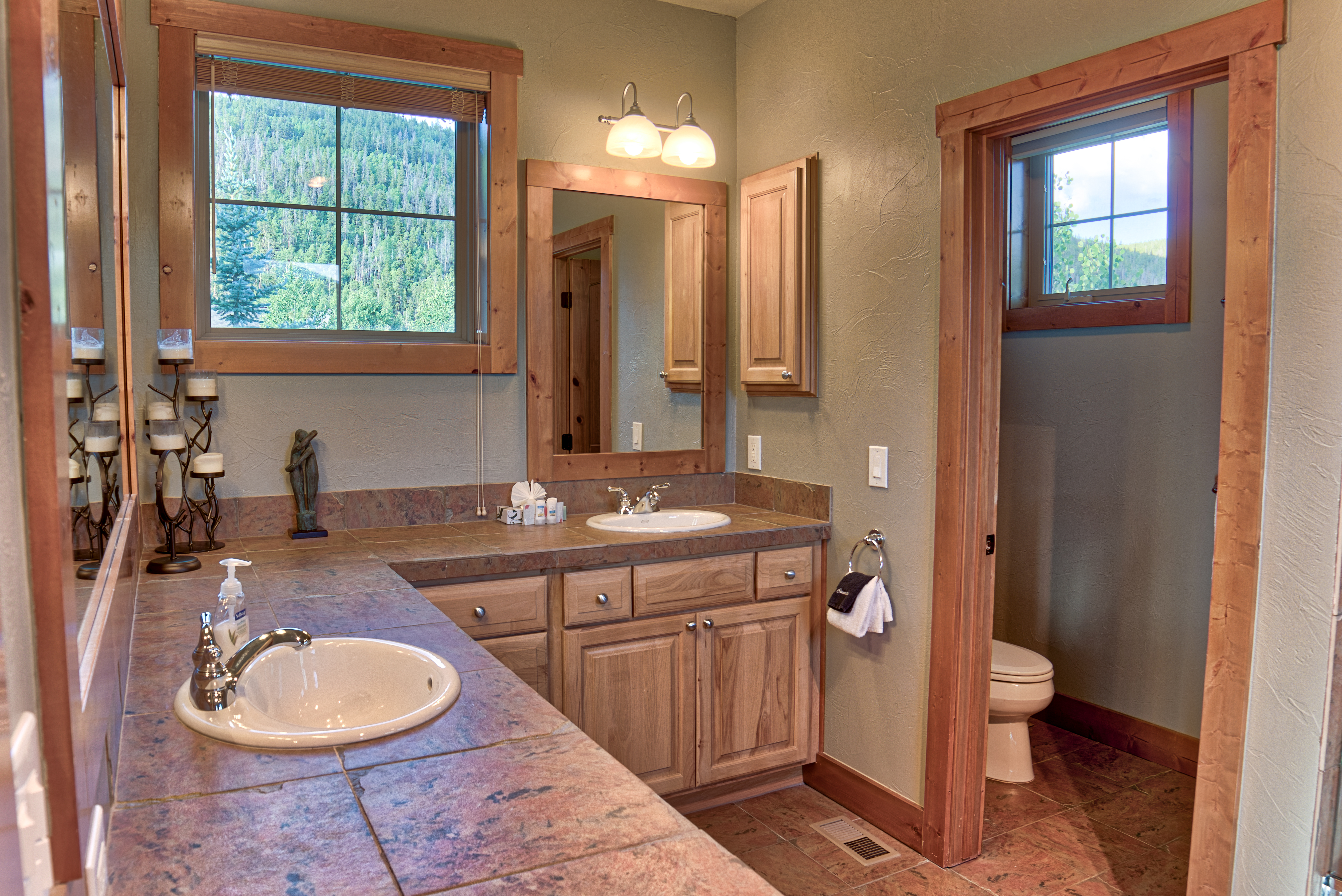 Breckenridge Home 950704