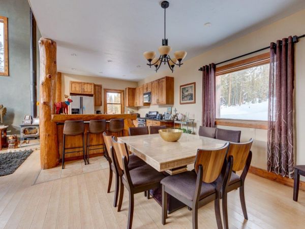 Beautiful Vacation Home in Breckenridge Sleeps Twelve Guests