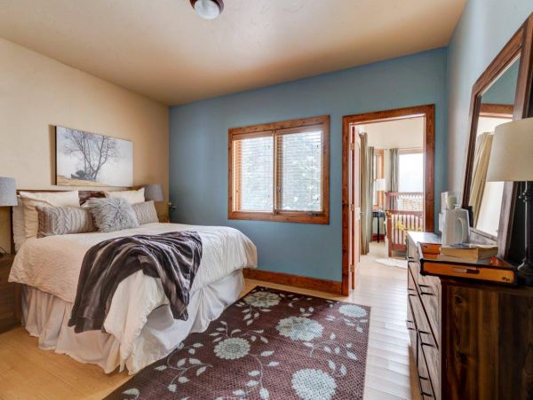 Beautiful Vacation Home in Breckenridge Sleeps Twelve Guests