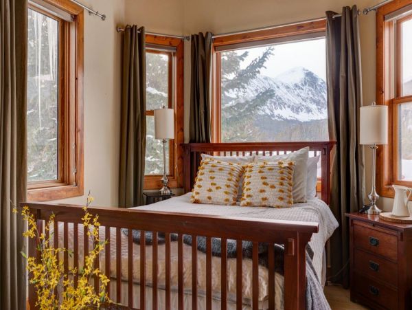 Beautiful Vacation Home in Breckenridge Sleeps Twelve Guests