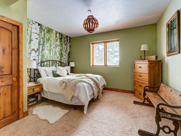 Beautiful Vacation Home in Breckenridge Sleeps Twelve Guests