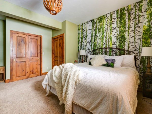 Beautiful Vacation Home in Breckenridge Sleeps Twelve Guests