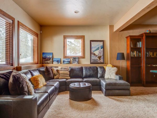 Beautiful Vacation Home in Breckenridge Sleeps Twelve Guests