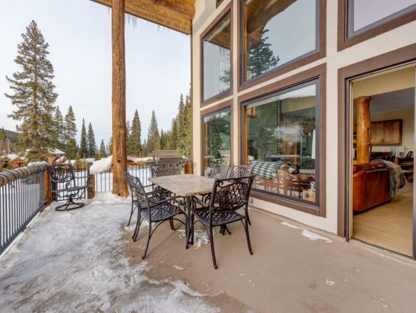 Beautiful Vacation Home in Breckenridge Sleeps Twelve Guests