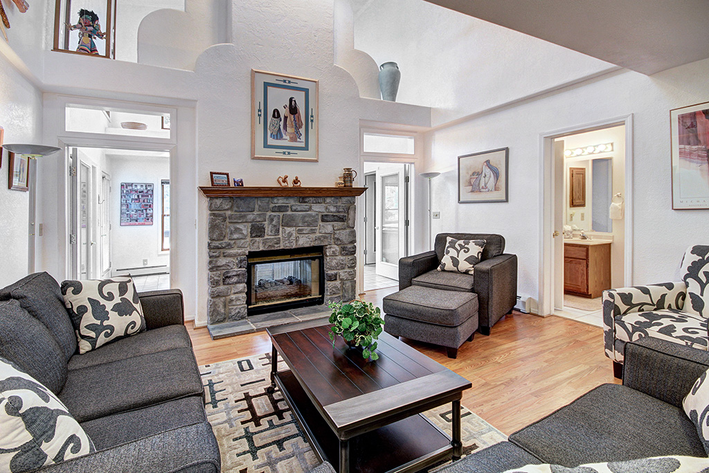 Breckenridge Home 950720