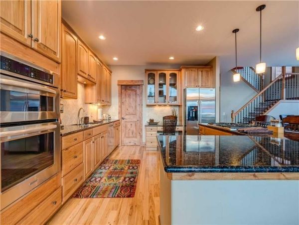 Breckenridge Home 950731