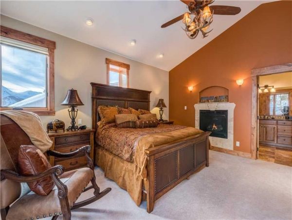 Breckenridge Home 950731