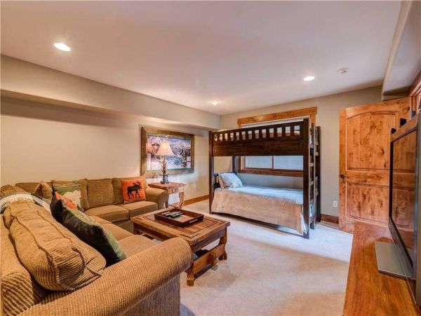Breckenridge Home 950731