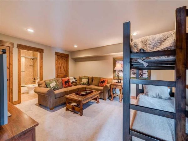 Breckenridge Home 950731