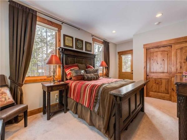 Breckenridge Home 950731