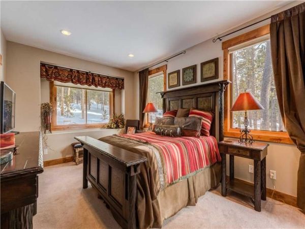 Breckenridge Home 950731