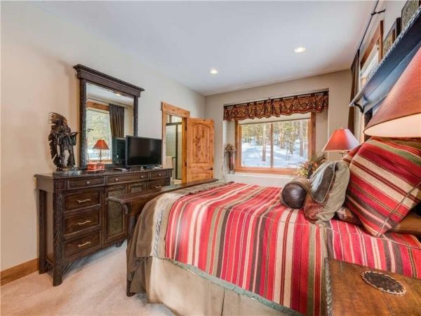 Breckenridge Home 950731