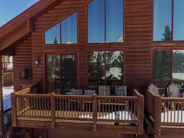 Four Bedroom Luxury Villa with Private Hot Tub